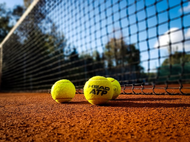 Tennisball für Anfänger